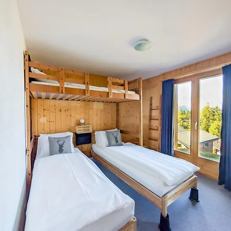 Grand Familial Et Convivial A