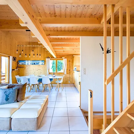 Grand Chalet Familial Avec Cheminee A La Tzoumaz