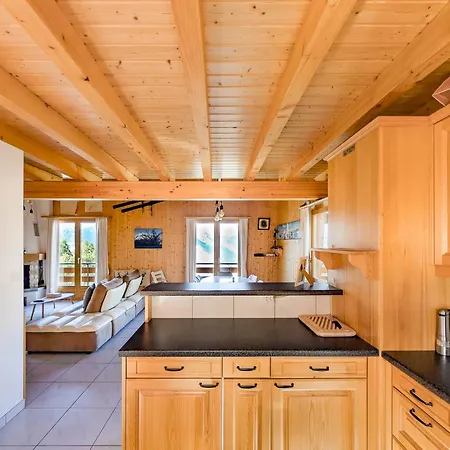 Grand Familial Et Convivial à * La Tzoumaz