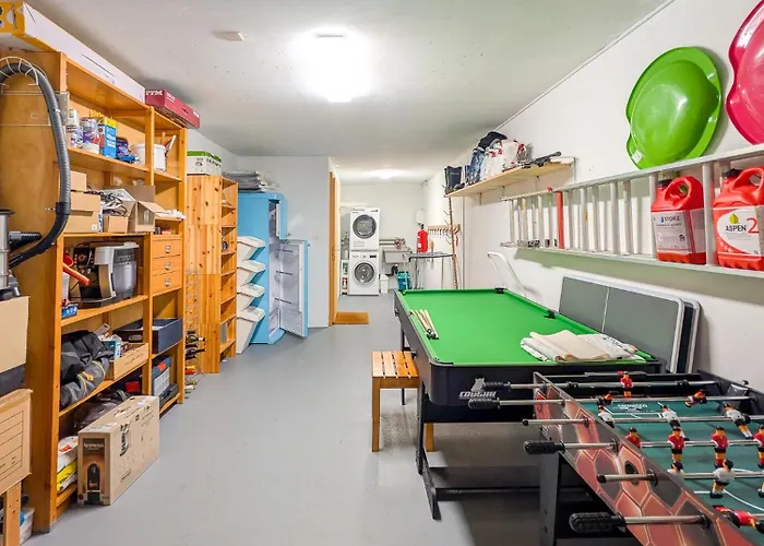 Grand Familial Et Convivial A *