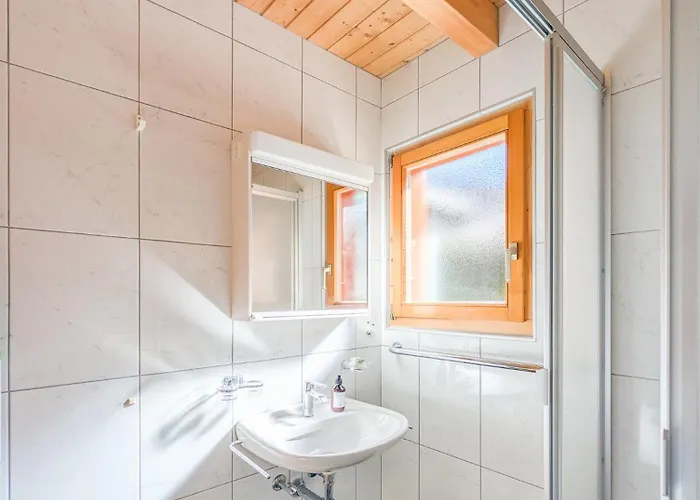Appartement Grand Familial Et Convivial A *